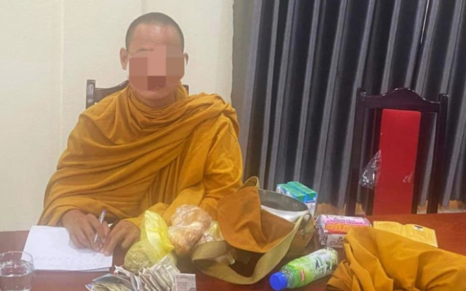 Làm gì để phân biệt được giả sư - thật sư ?